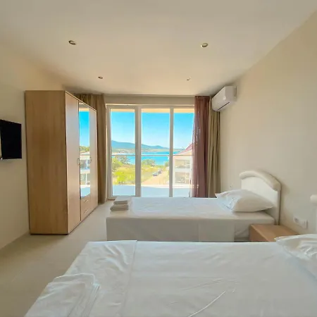 호텔 семеен сирена 아크토폴