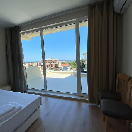 семеен сирена 호텔 *