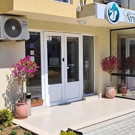 호텔 семеен сирена *