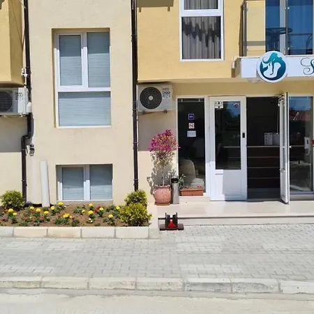 ホテル семеен сирена