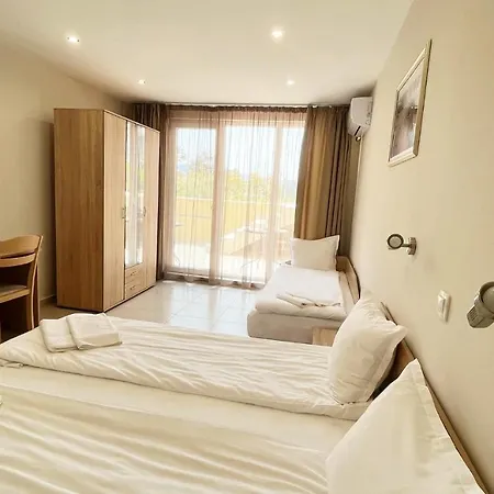 семеен сирена ホテル *