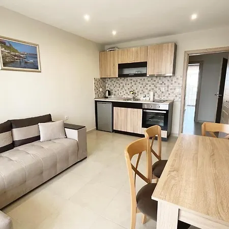 호텔 семеен сирена 아크토폴