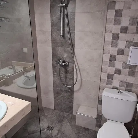 семеен сирена 아크토폴