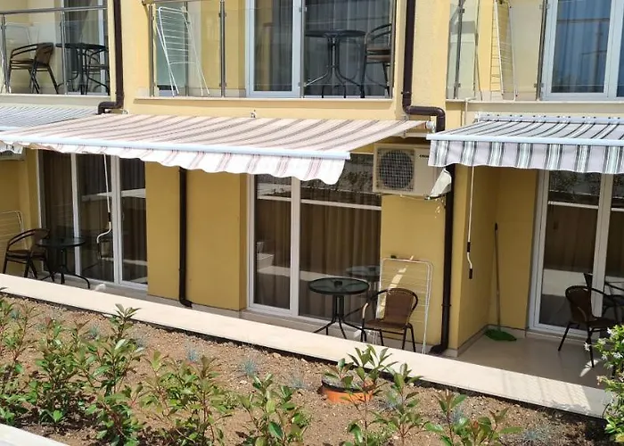 семеен сирена Hotel