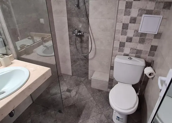 Hotel семеен сирена Ahtopol