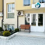 семеен сирена Hotel