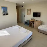 Hotel семеен сирена