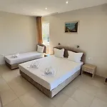 семеен сирена Hotel Achtopol