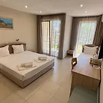 семеен сирена Hotel *