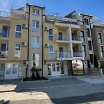 Hotel семеен сирена *