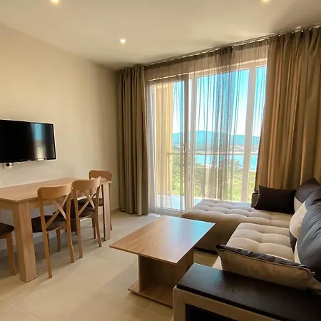 семеен сирена Szálloda