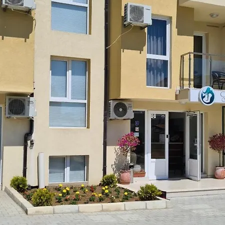 Szálloda семеен сирена Ahtopol