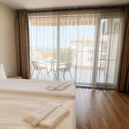 Szálloda семеен сирена Ahtopol