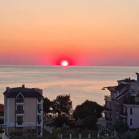 Hotel семеен сирена *