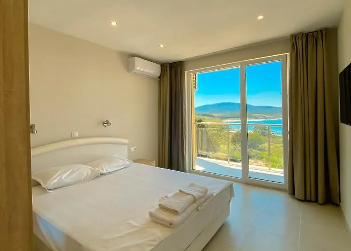 семеен сирена Hotel Ahtopol